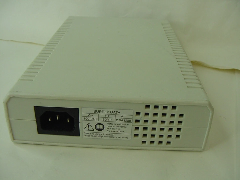 SISTEMA POE POWERDSINE 9004G PARA MICROSEMI - NO INCLUYE CABLE DE ALIMENTACIÓN Foto 3 de 4