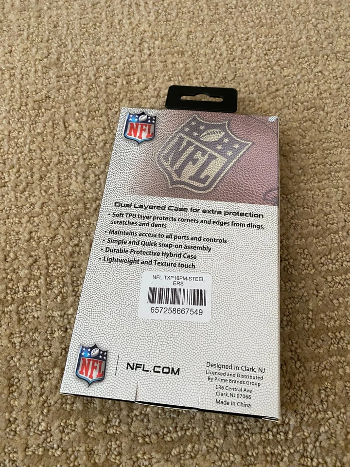 Funda protectora de doble capa Office NFL para Apple iPhone 16 Pro Max Pittsburgh Steelers Foto 2 de 2