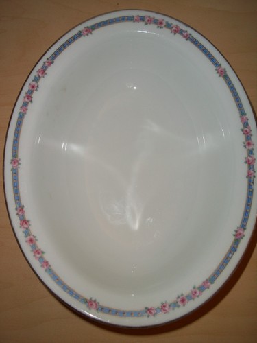 Vintage C. Ahrenfeldt Limoges Oval Bowl France Depose Patented Blue W/Pink Roses - Picture 4 of 12