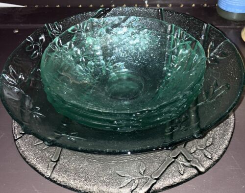 Pier 1 Green Textured Bamboo Recycled Glass 3sm Bowls, Lrg Serving Bowl And Tray - Picture 1 of 10
