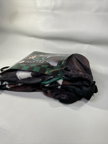 New Demon Slayer Kimetsu No Yaiba Tanjiro Throw Blanket 45” X 60” - Picture 12 of 13