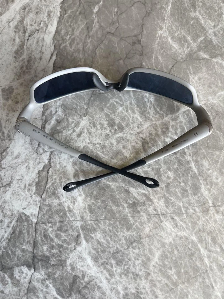 Gafas de sol TAG Heuer TH1006 aleación de titanio plata mate 62 x18 Francia usadas Foto 4 de 4