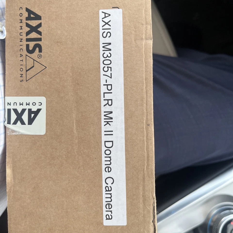 AXIS M3057-PLR Mk II Dome Camera - 360° panoramic view - Image 2 of 2