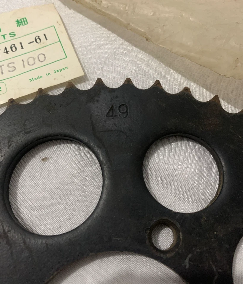 PIÑÓN TRASERO SUZUKI TS100, TS 100 (HECHO EN JAPÓN) Foto 3 de 4