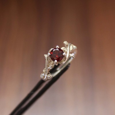 Natural Garnet Solitaire Engagement Ring 925 Sterling Silver 6 MM Round Ring
