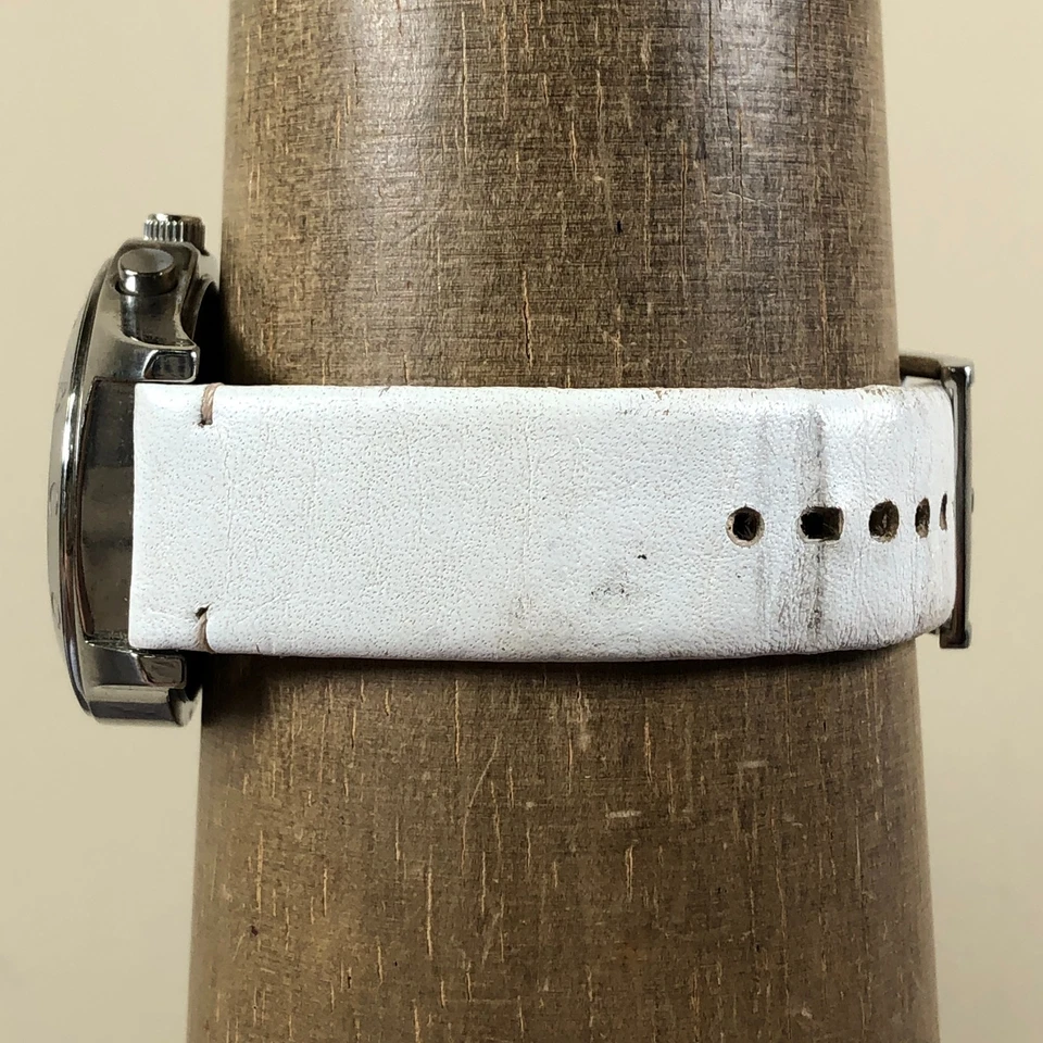 Reloj Marc Jacobs Mujer MBM1187 Cronógrafo Cuero Blanco Cuarzo 40mm 7 1/2" Foto 3 de 4