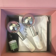 Avery Rose Cryo Ice Globes Facial Massage Set with Chamomile Oil 15ml