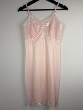 NOS Vintage FULL SLIP Lace Vanity Fair Nylon Pale Pink USA Made Size 32 With