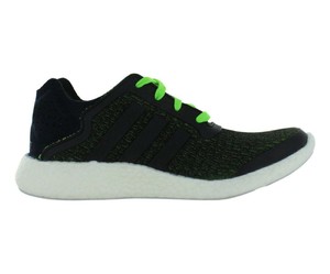 black running trainers