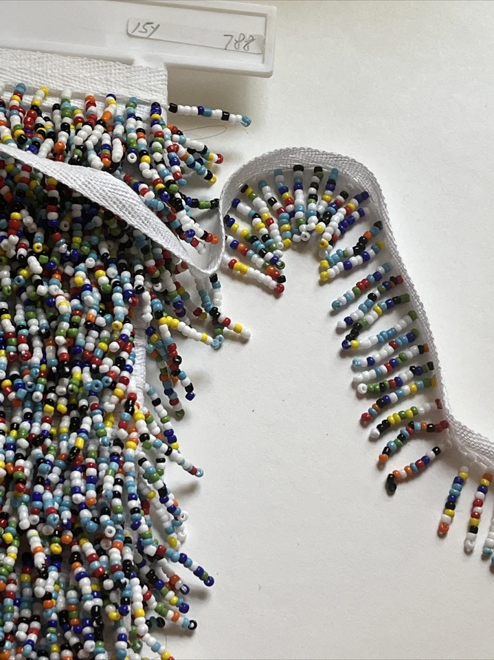 "Cuentas de semillas de vidrio con flecos para decoración artesanal del hogar de 1"" de ancho multicolor" Foto 4 de 4