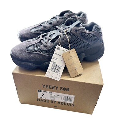 靴 adidas YEEZY 500 UTILITY BLACK adidas Yeezy 500 Utility Black Men's - NEW WITH BOX | eBay