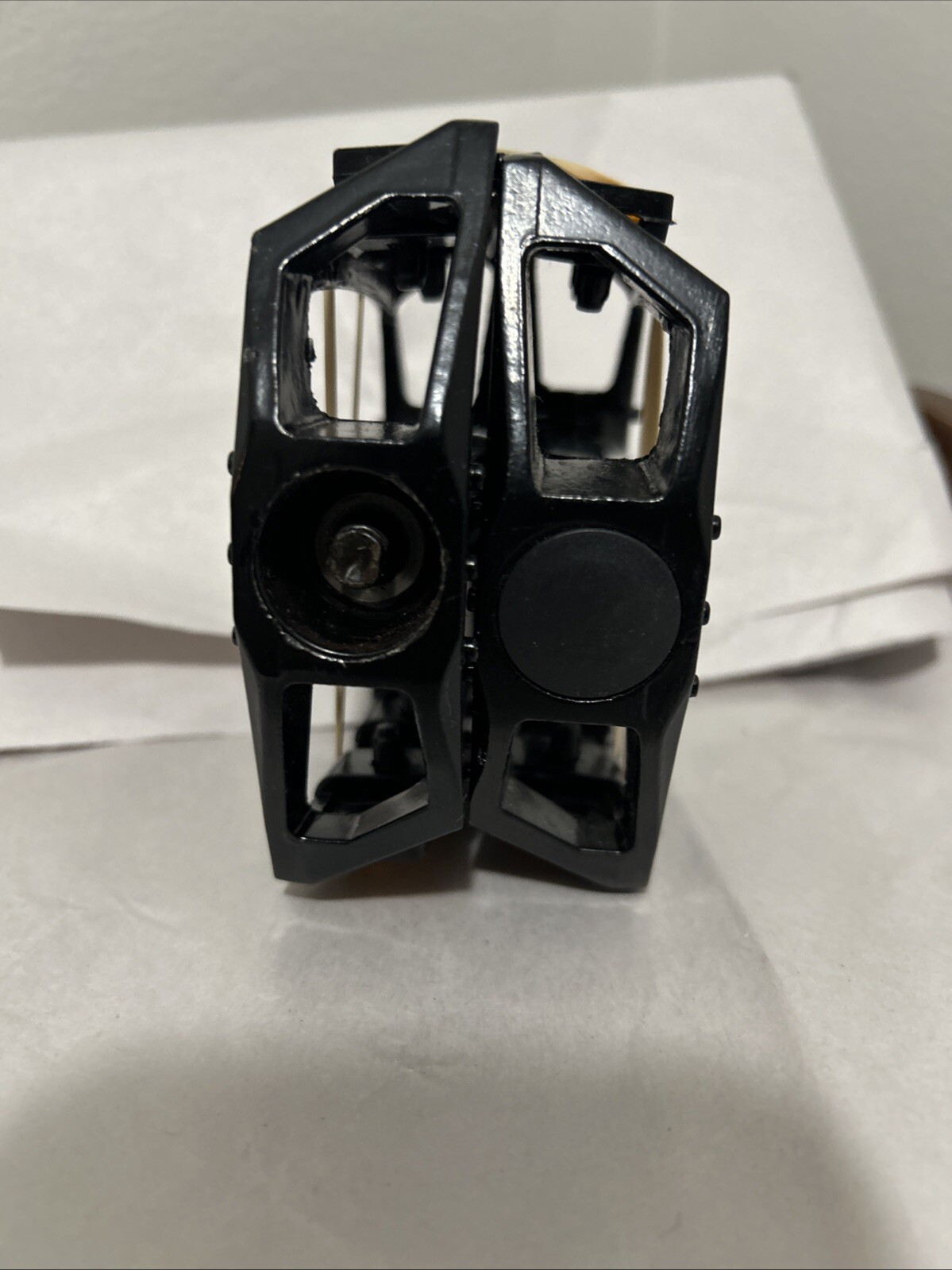 Foto 1 di 6