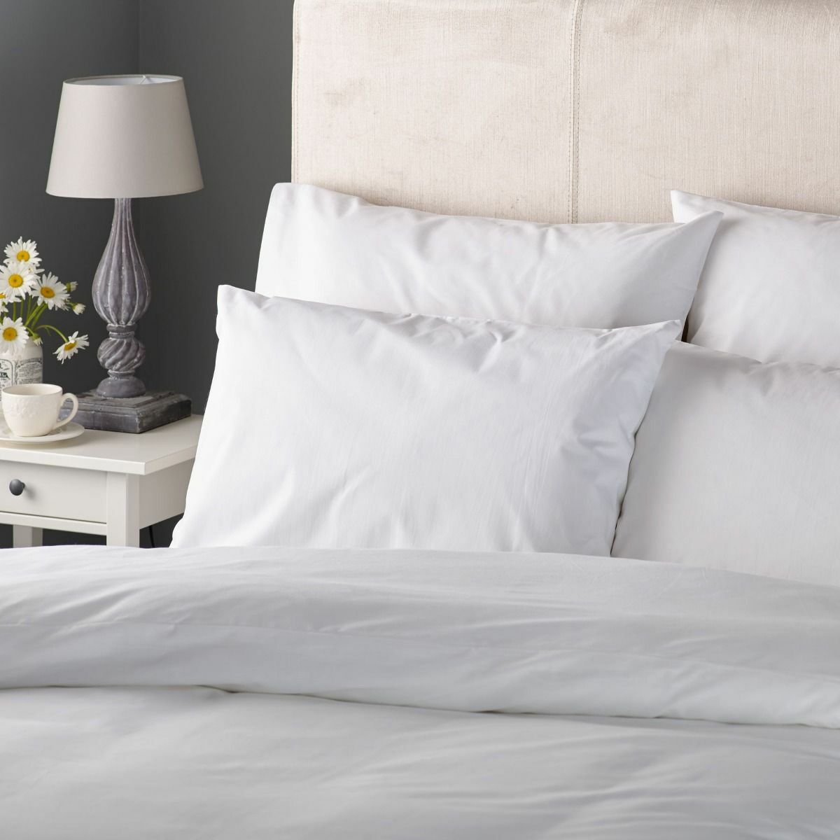 144 Thread Count Polycotton Plain Housewife Pillowcases 51 x 76cm