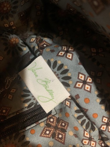 Vera Bradley quilted floral pattern design brown/tan/orange shoulder strap purse - Picture 4 of 6