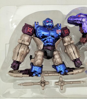 Takara Transformers VS-40 Beast Wars Metals Convoy vs