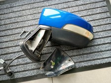 FORD ECOSPORT 2017 N/S PASSENGER SIDE WING MIRROR IN KINETIC BLUE. USED.
