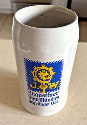 Vintage JW Augustiner Brau Munchen Gegrundet 1328 Germany Beer Stein 1L