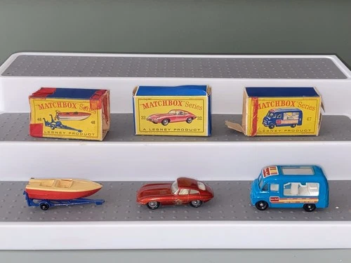 MATCHBOX & LESNEY 48 Speedboat/trailer, Nos 32 Type Jaguar & Nos 47 Icecream Van