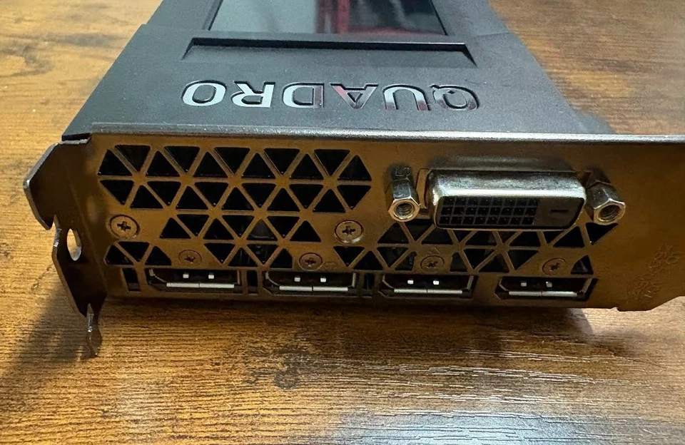 NVIDIA Quadro P5000 16GB GDDR5X Graphics Card - Image 3 of 3