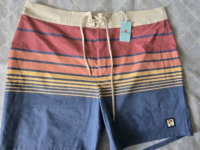 MARINE LAYER NEW Men's Board Shorts Size 36