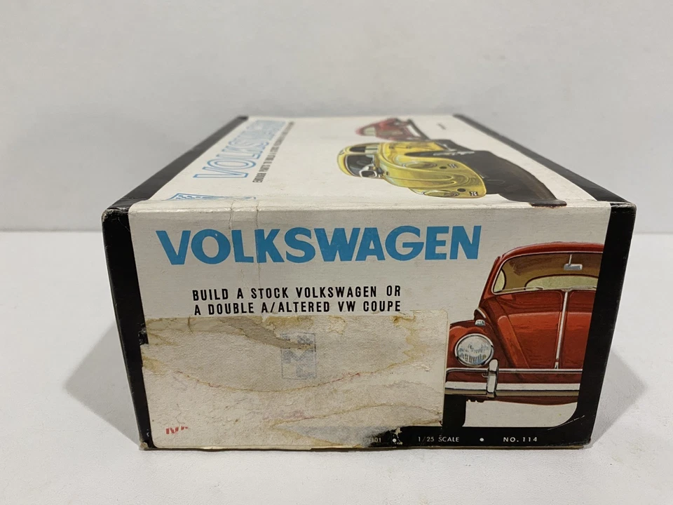 IMC 1:25 VOLKSWAGEN STOCK or Double A Altered VW COUPE Model Kit 114 - Image 4 of 4