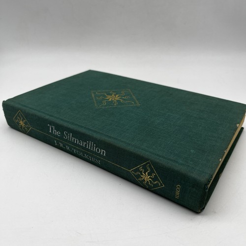 Das Silmarillion J.R.R. Tolkien 1977 1st US Hardcover Ed Book With Map No DJ