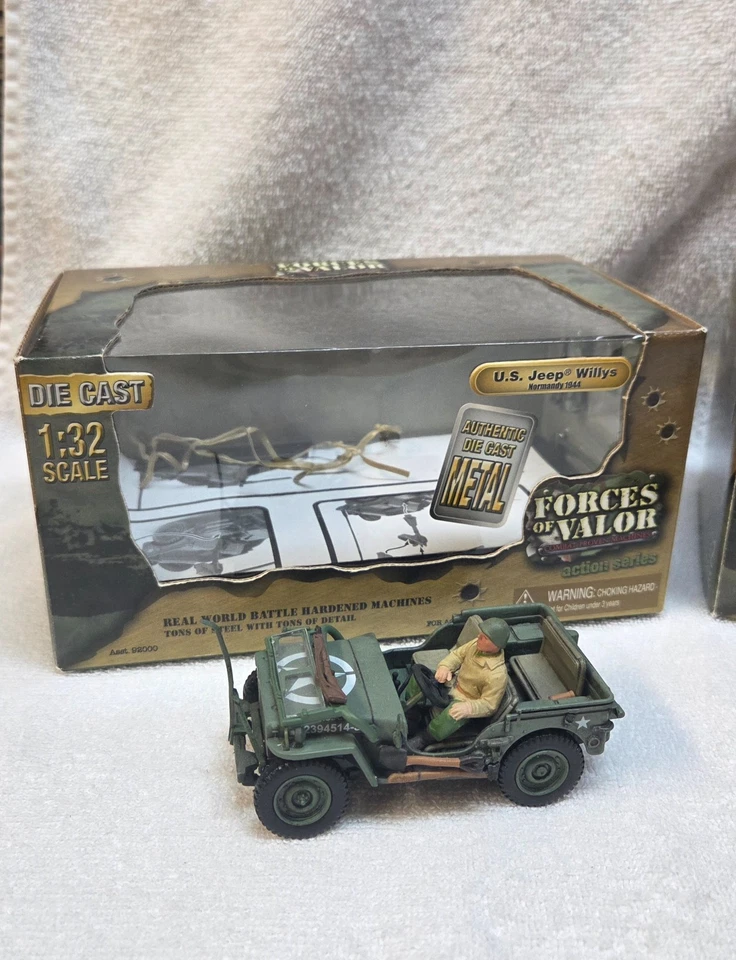1:32 US Jeep Willys 1944 and German Schwimmwagen Type 166 Normandy 1944 - Image 2 of 4