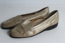 Easy Spirit Anti Gravity Womens Vintage Leather Shoes - Gold - Size 4.5 (ba63)