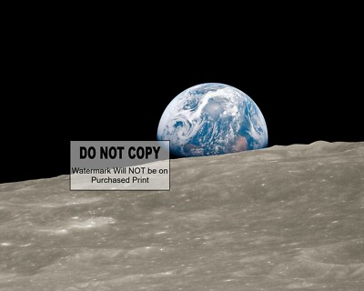 1ST ''EARTHRISE'' PHOTOGRAPH TAKEN BY HUMAN ON APOLLO 8 - 8X10 NASA PHOTO #2002
