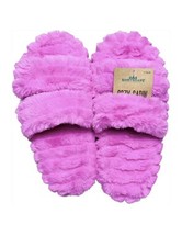 Northeast Outfitters Pink Fuzzy Slides 7-9