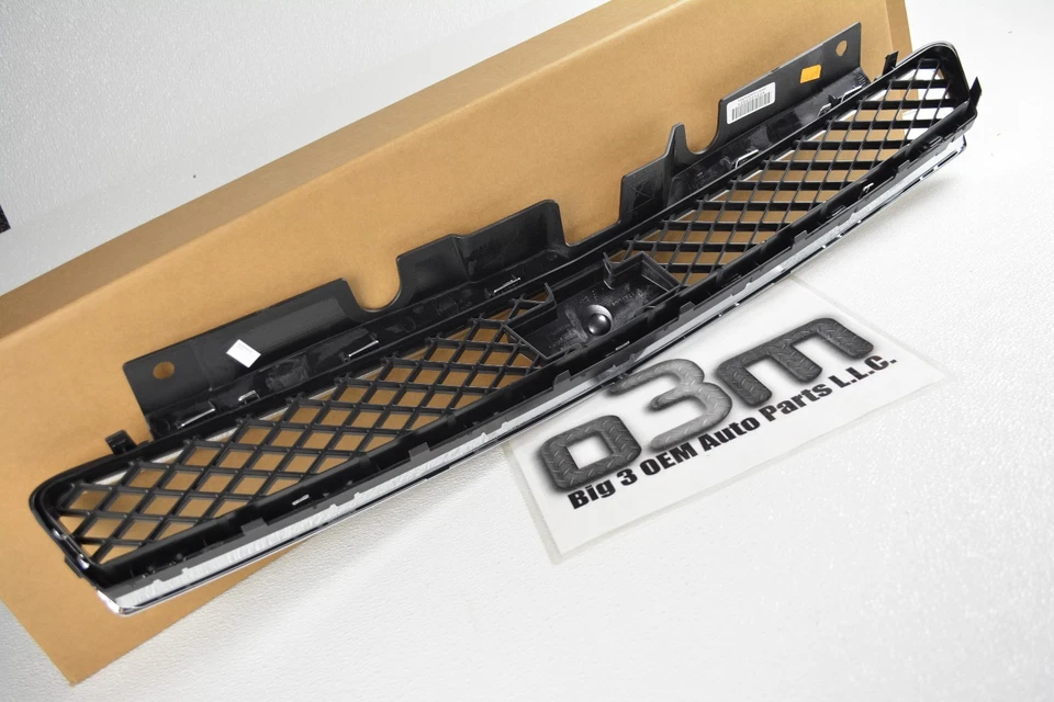 Rejilla cromada superior delantera Chevrolet Impala Monte Carlo con emblema nueva OE 22865901 Foto 2 de 3