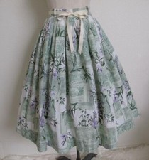 Vintage 1950s Full Pleated Cotton Skirt XXS Months of the Year Novelty Print