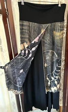 Linda Lundstrom Black with a Forest Green Botanic Overlay Skirt Sze 10