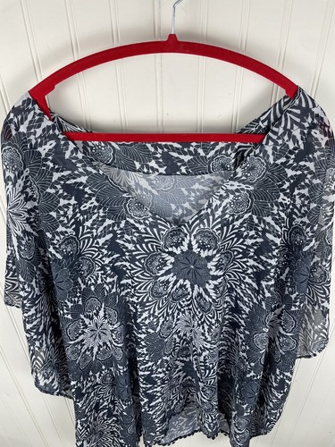 H&M Women’s Navy Floral Chiffon Beach Cover Up XS/S - Picture 6 of 13