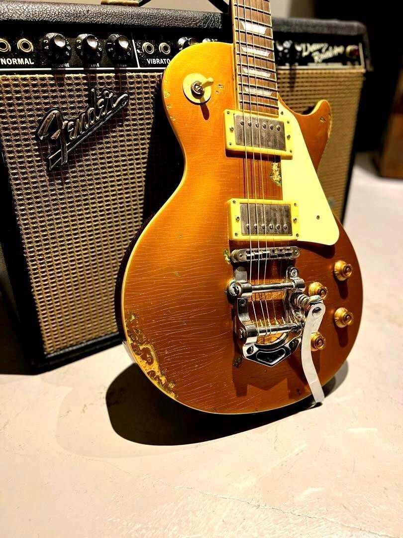 Les Paul 1957 Gold Top Bigsby スタイルジャパビン Les Paul 1957 Gold Top Bigsby スタイルジャパビン - メルカリ