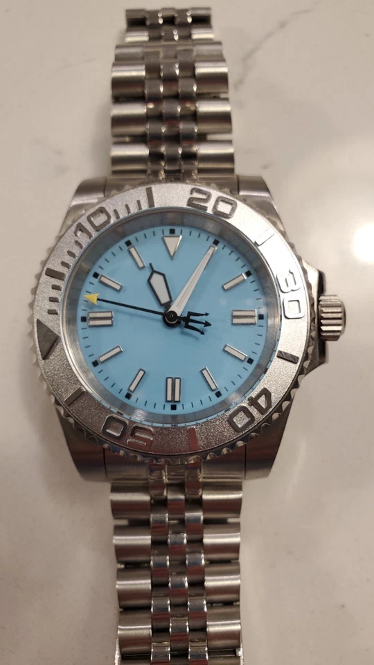 Reloj Automático Personalizado NH35 Tiffany Azul Tridente Mano 41mm Foto 2 de 4