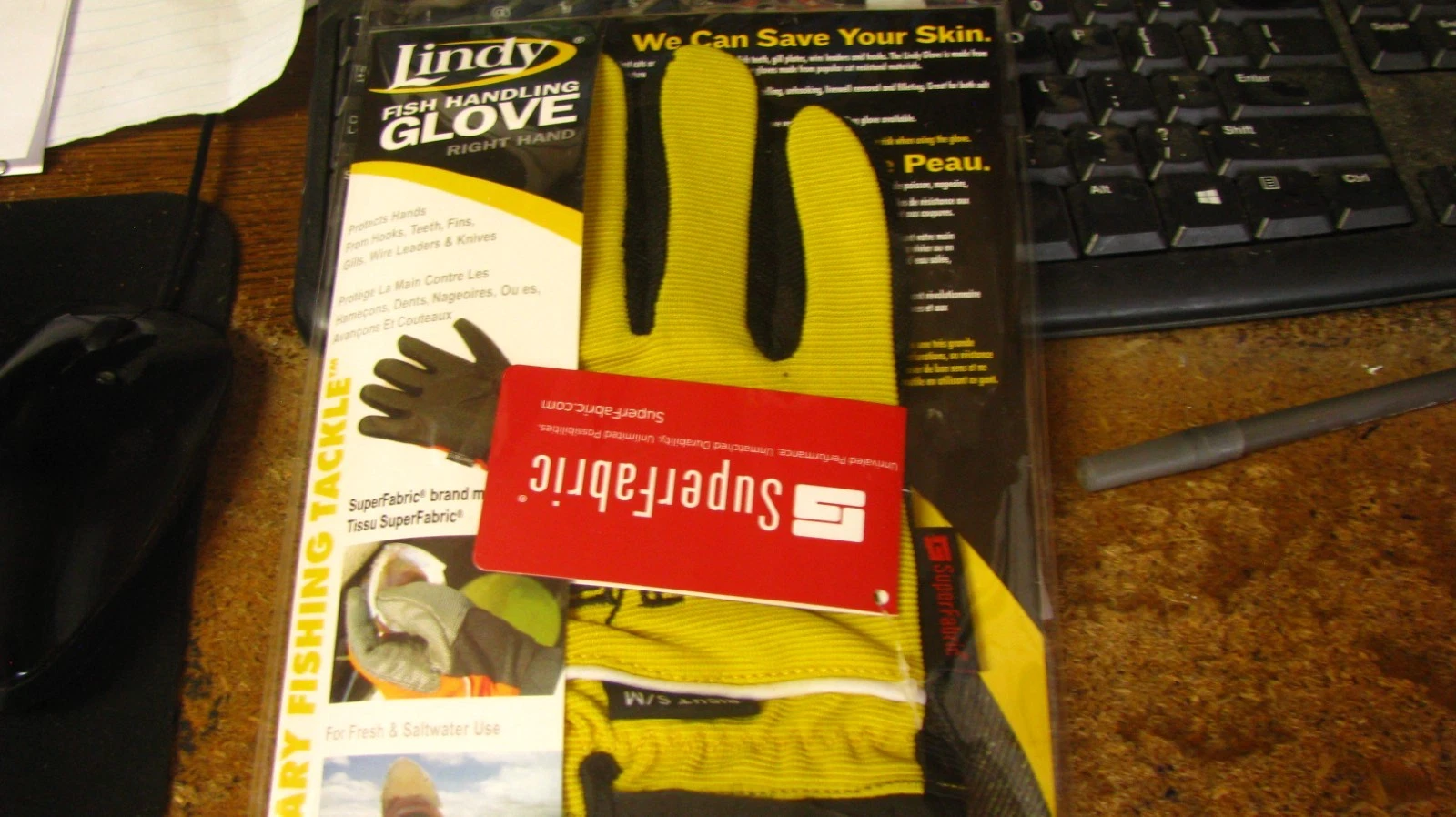 Lindy fish handling glove, right, s/m, free shipping
