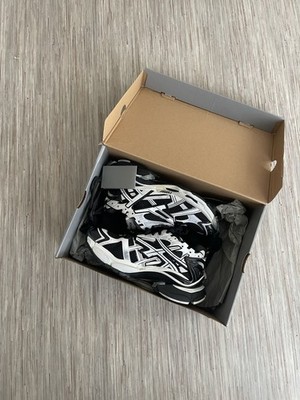 balenciaga runner