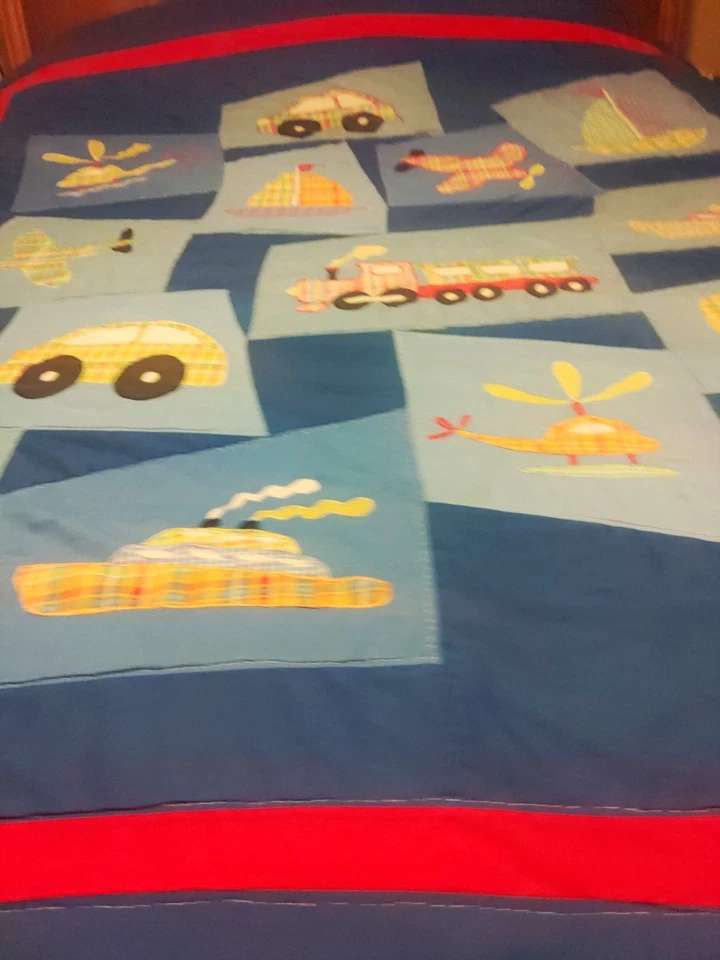 Manta hecha a mano 79x66 tamaño doble para cama de niños Foto 2 de 4