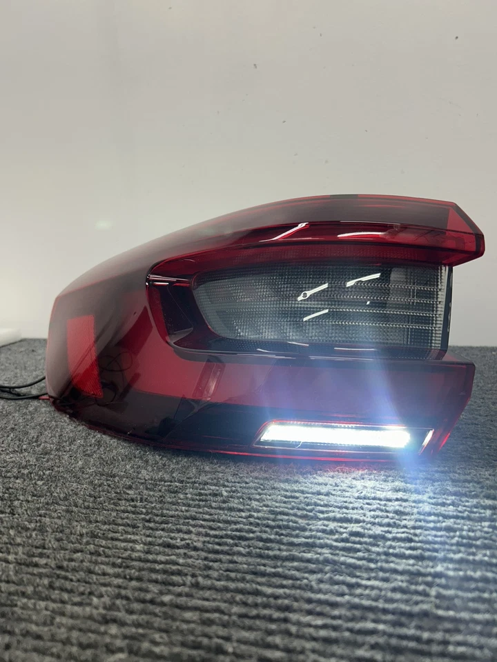 Lanterna traseira externa FULL LED fabricante de equipamento original 2019 2020 2021 2022 2023 BMW X5 (esquerda/motorista) - Imagem 2 de 4