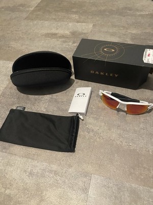 Brand New Authentic Oakley Radar Ev S Path POLISHED WHITE/PRIZM FIELD