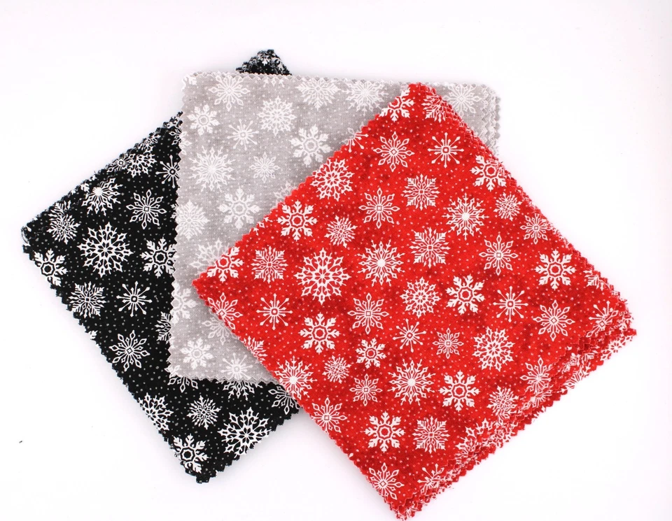 Paquetes de dijes sueltos Snowy Tidings (4) abiertos surtidos nuevos Wilmington cuadrados de 5" x 5" Foto 2 de 4