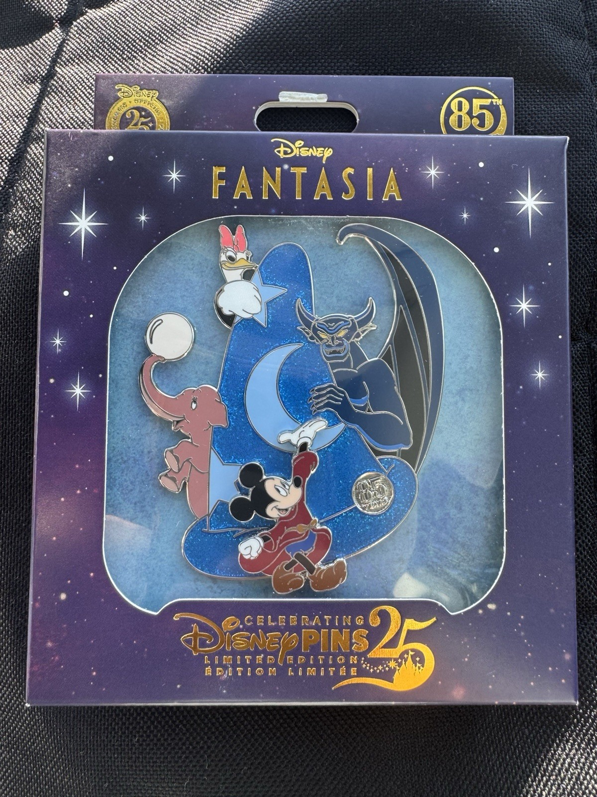 Mini Jumbo Fantasia Limited Edition 2000 Pin