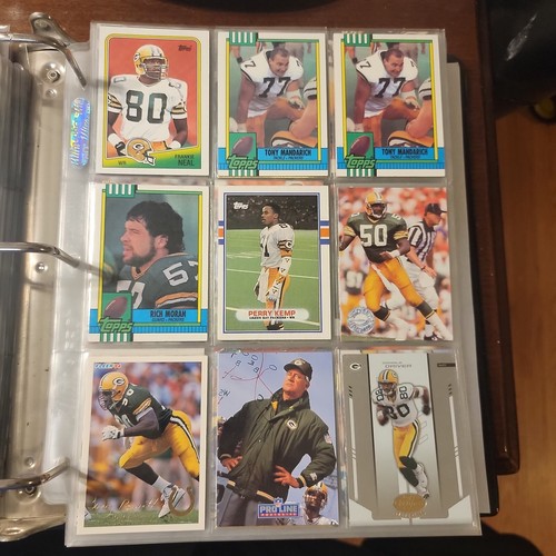 All Packers, Vikings, Buccaneers Football Card Binder. Lots of Stars And HoF - 第 21/24 張圖片