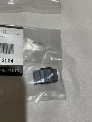 Qty 2 New Genuine Mazda OE Clip TK51-51-0B6 | eBay