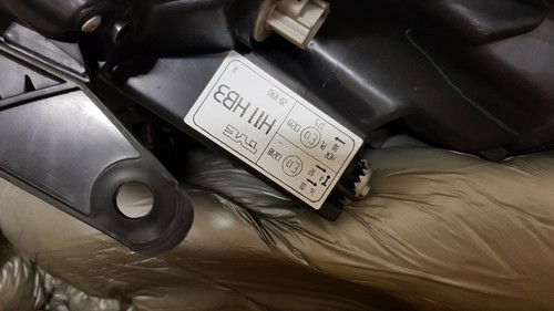TYC 2009-2011 Toyota Avensis Electric W/O Motor Head Lamp W/Cover - Picture 6 of 8
