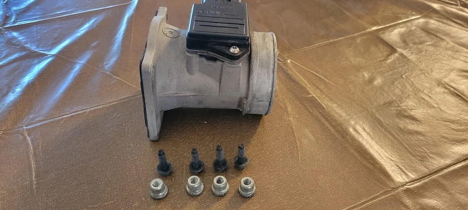 Sensor de flujo de aire Ford Ranger MAS 1999 Foto 3 de 4