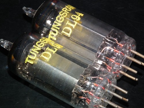 DL94 Tungsram 3V4 NOS Platinum matched pair rare old type - Picture 6 of 9