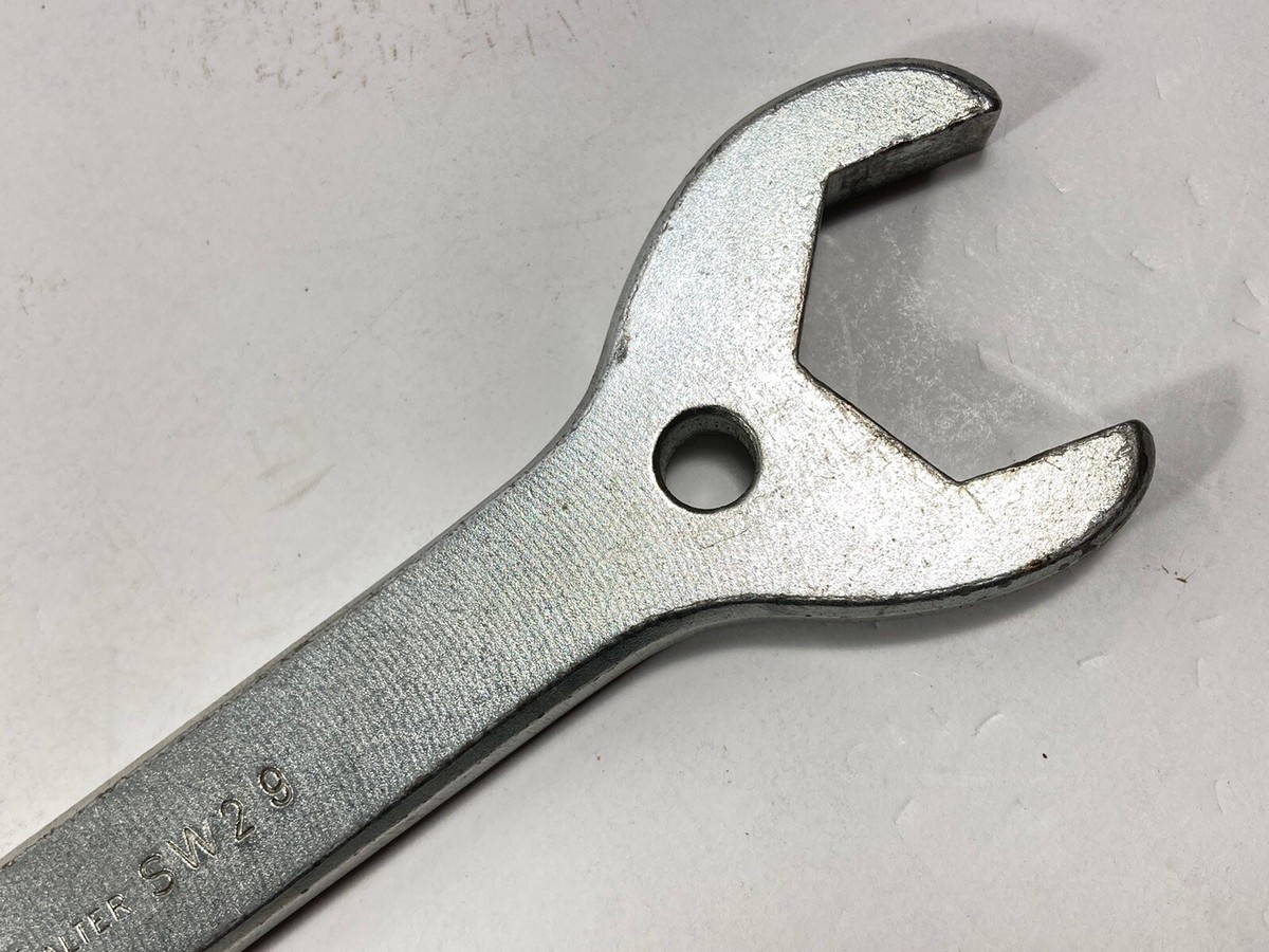 Genuine Mercedes Benz Spanner Wrench - 104589010100 - Walter 