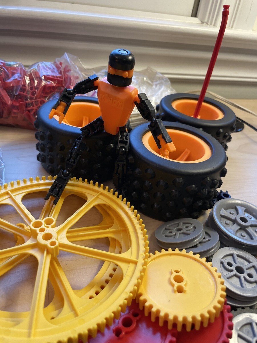 Vintage KNEX 5 lbs Lot Gears Wheels Robot Rods Connectors K'NEX